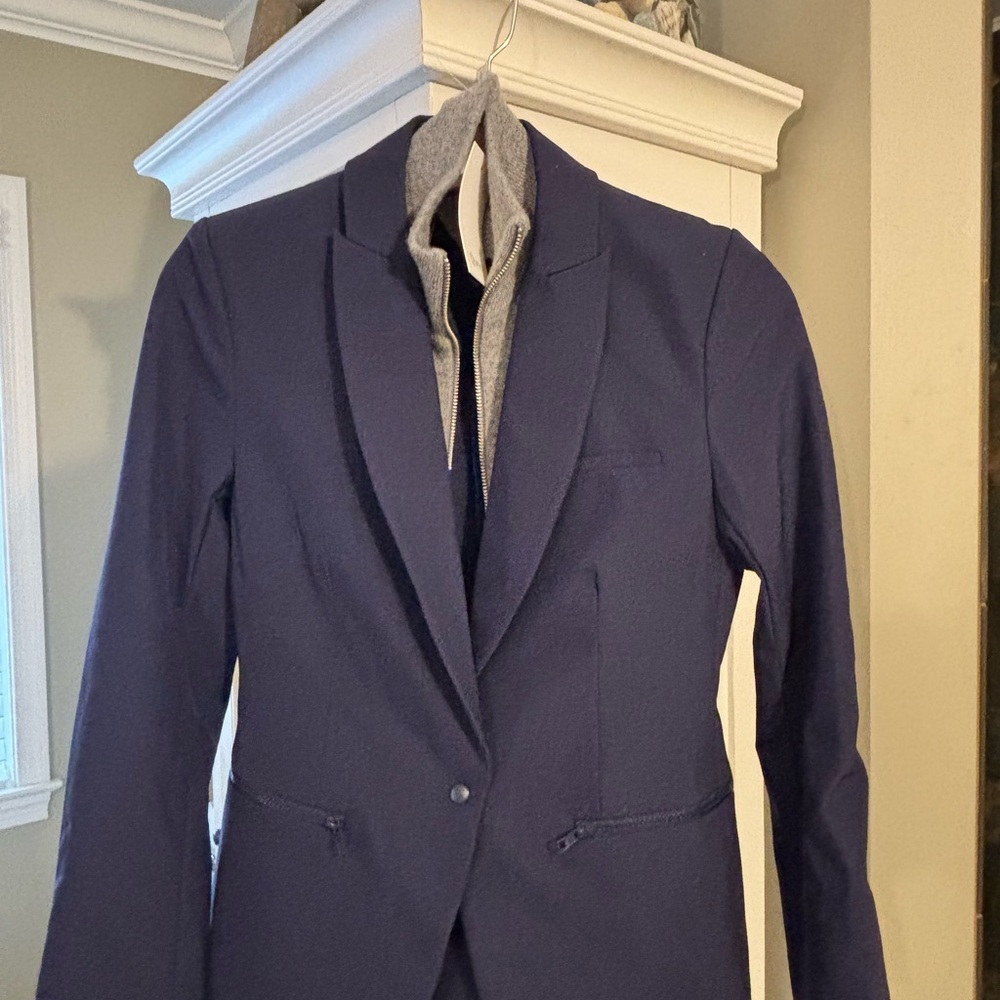 Quince Navy Blazer for Men